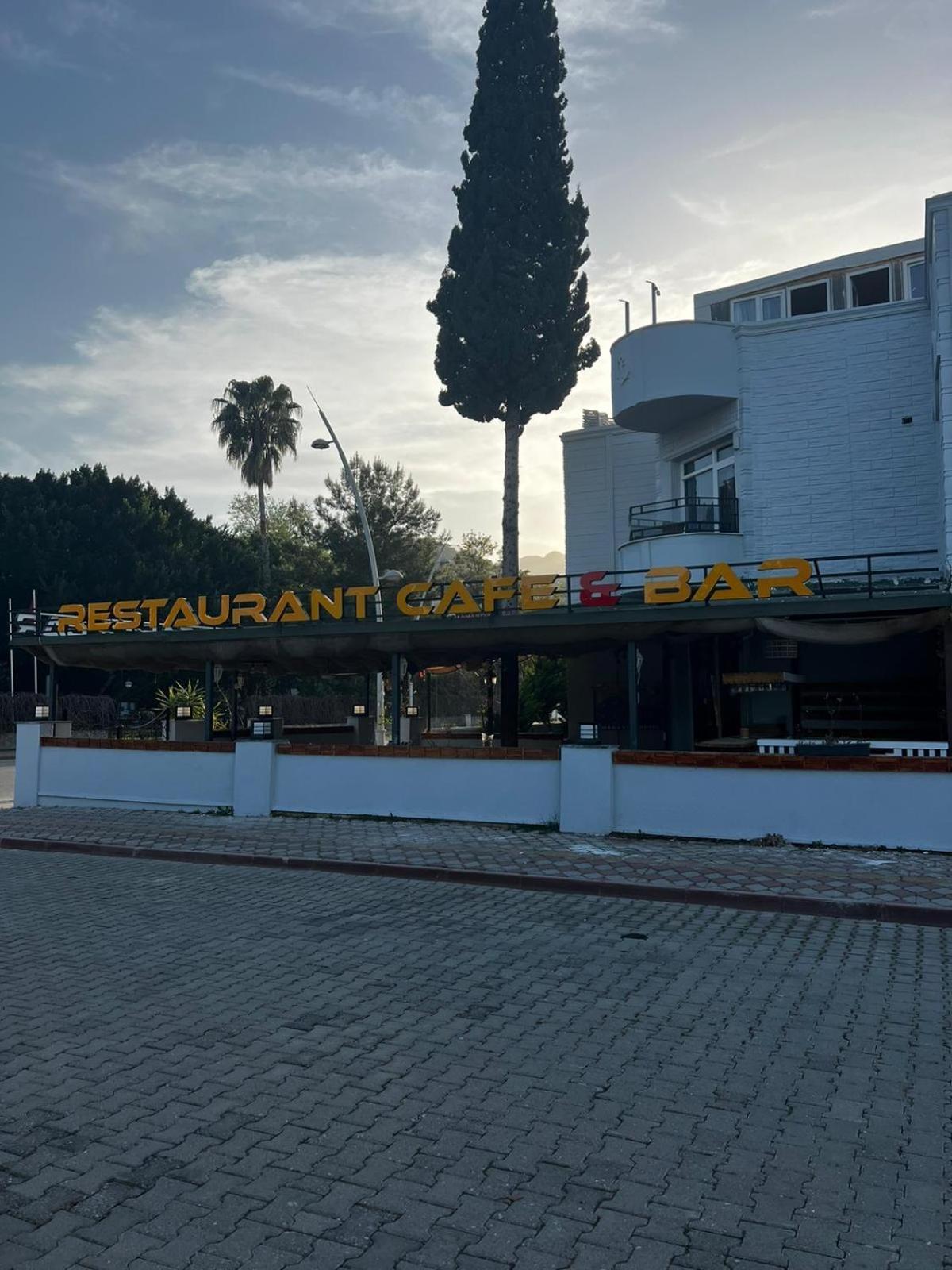 Kemer Manastir Hotel ภายนอก รูปภาพ